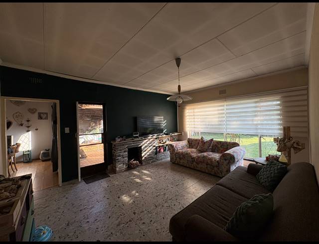 3 BEDROOM HOUSE FOR SALE IN ARCON PARK
